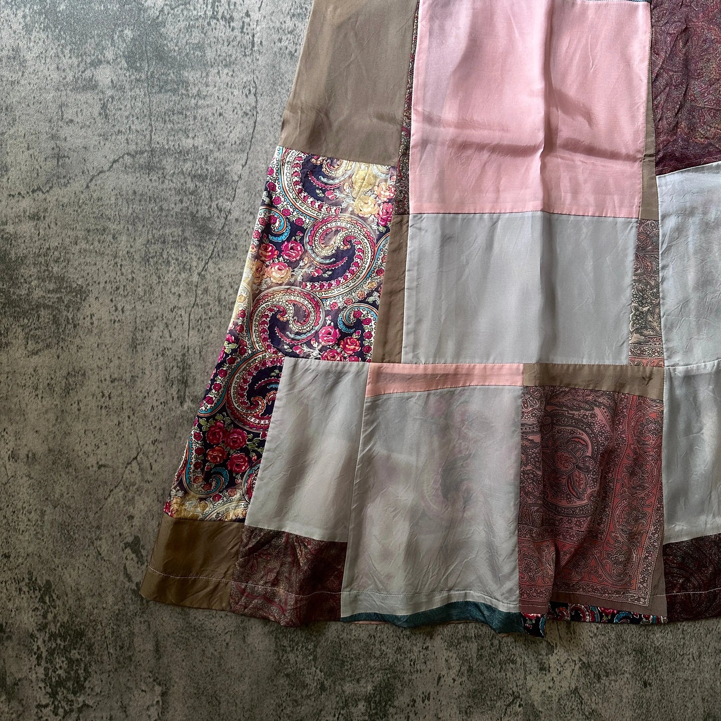 AW02 COMME des GARÇONS Tricot “Silk Patchwork” Skirt - 269archive