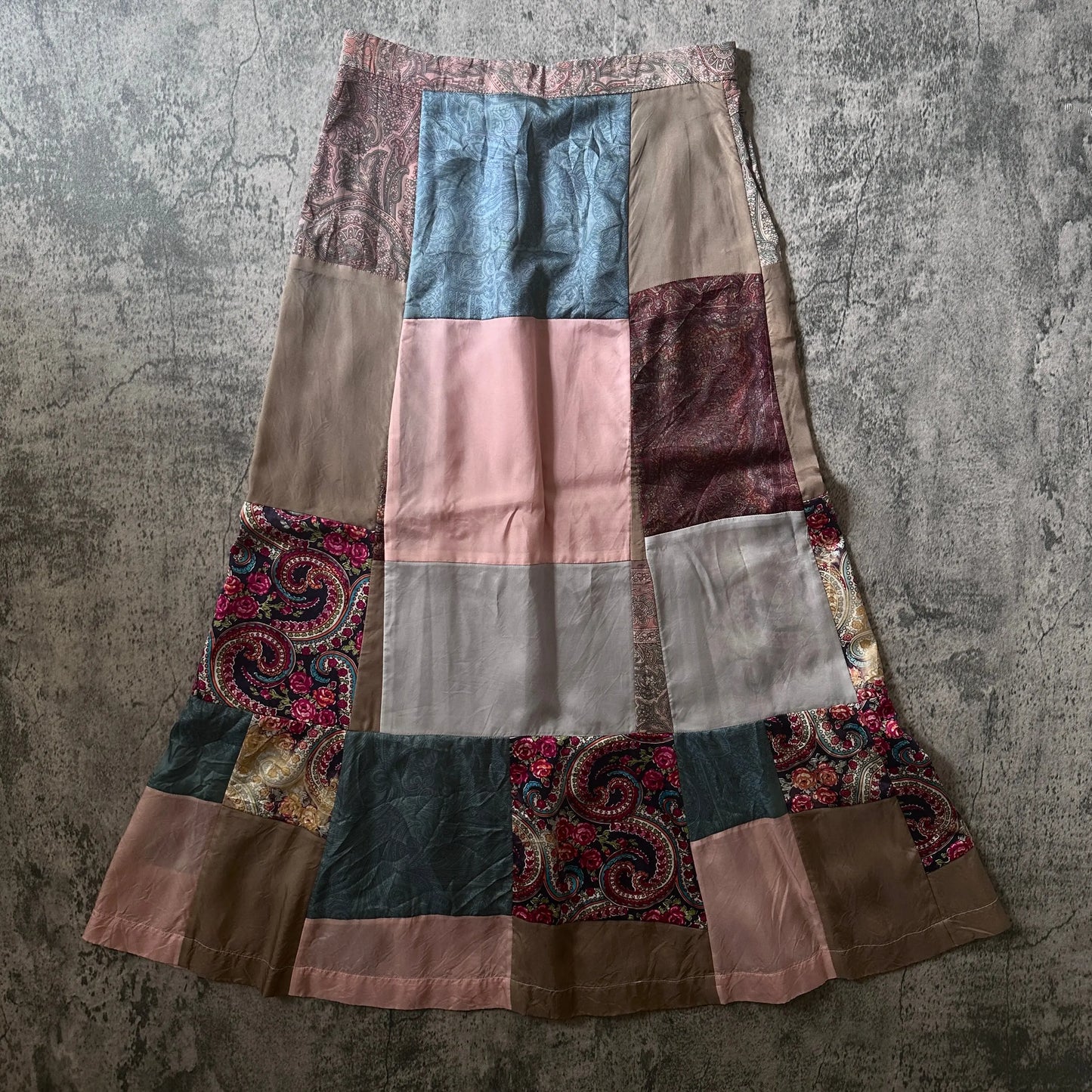 AW02 COMME des GARÇONS Tricot “Silk Patchwork” Skirt - 269archive