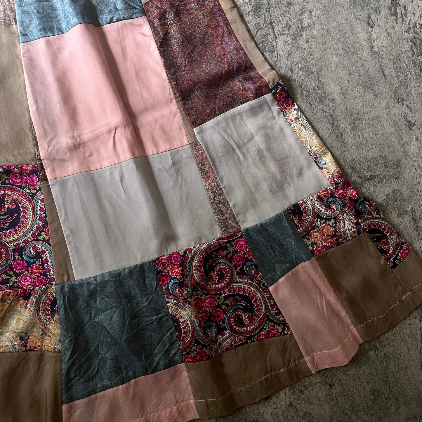 AW02 COMME des GARÇONS Tricot “Silk Patchwork” Skirt - 269archive