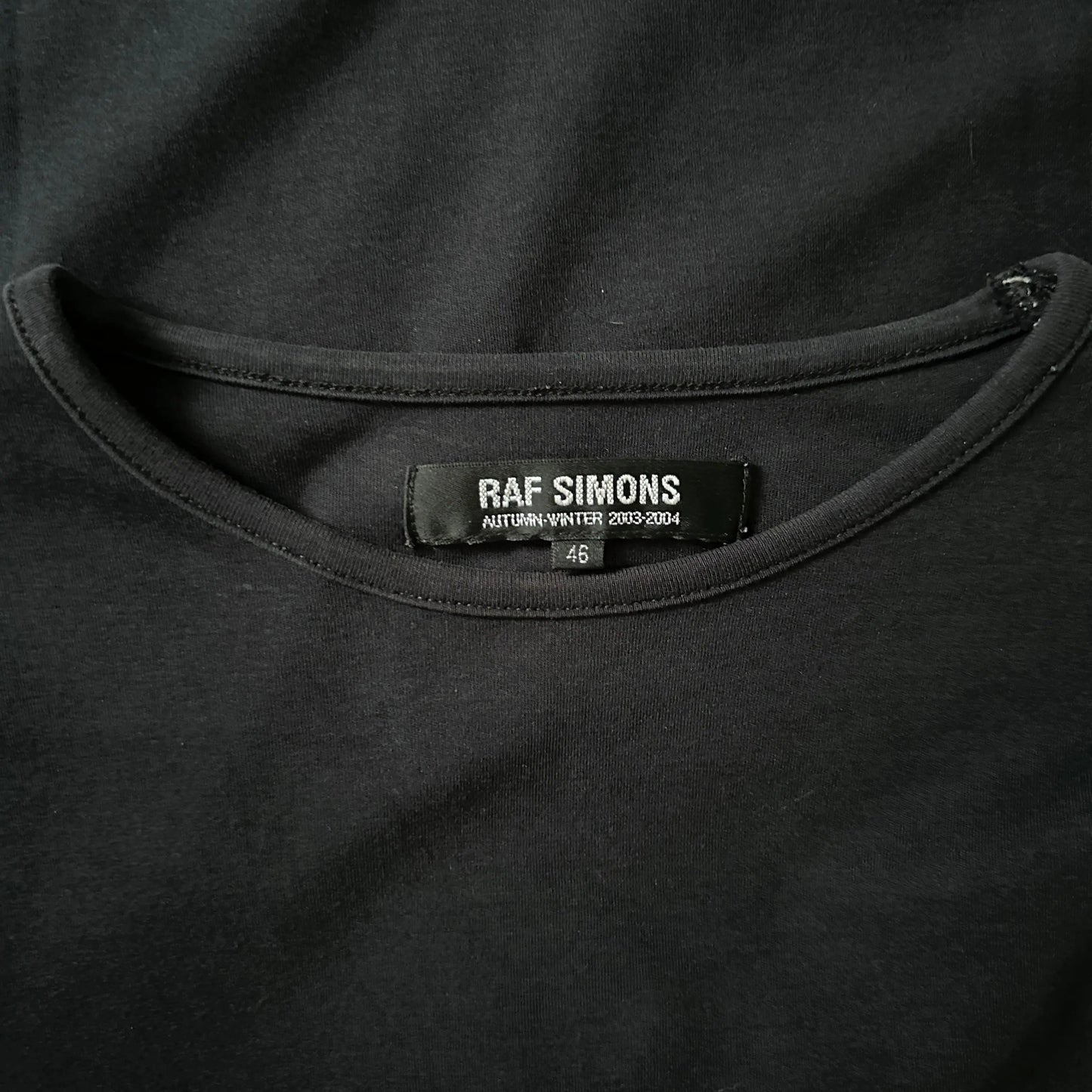 AW2003 Raf Simons “Closer” Long Sleeve Tee - 269archive