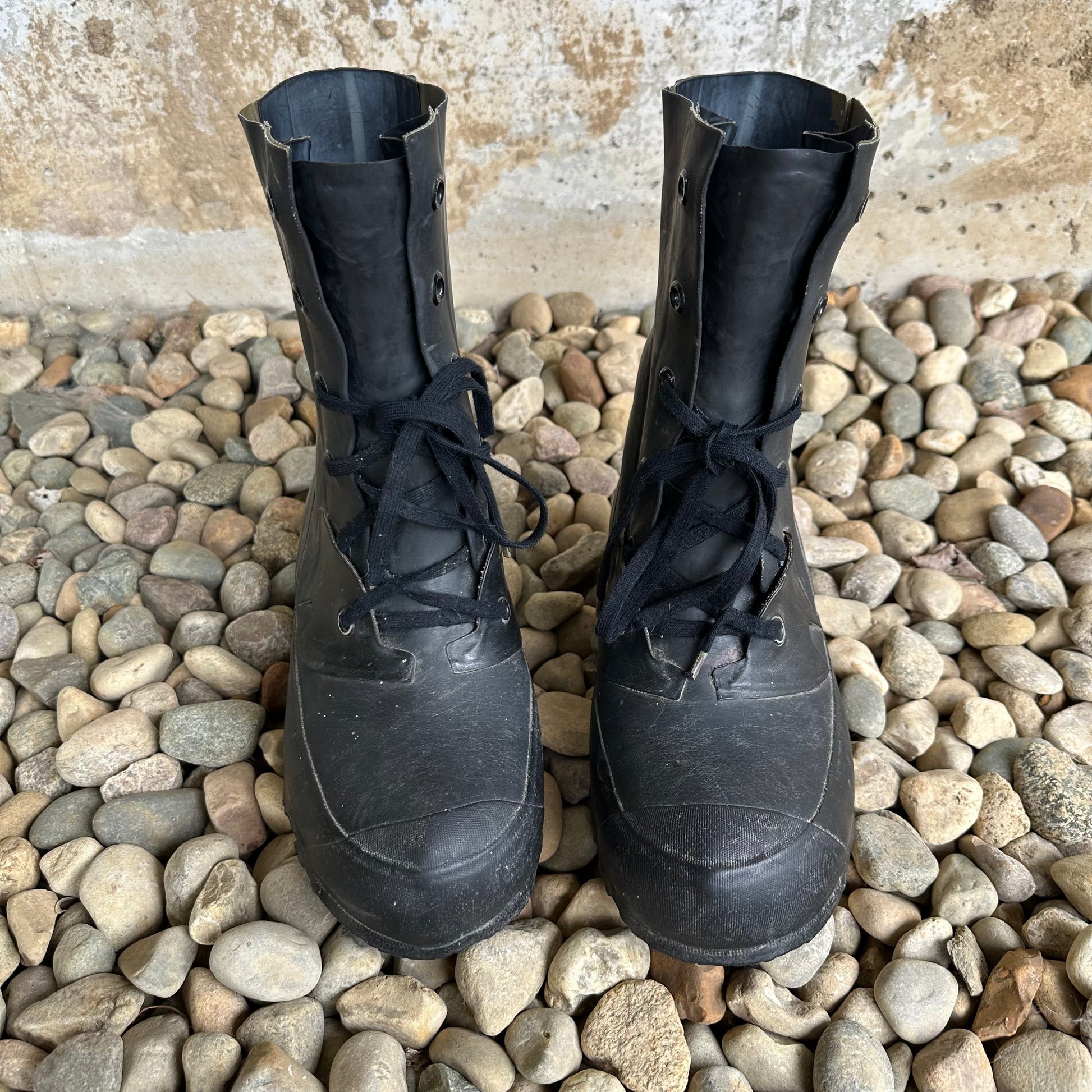 Vintage Military ‘Bunny’ Boots   269archive