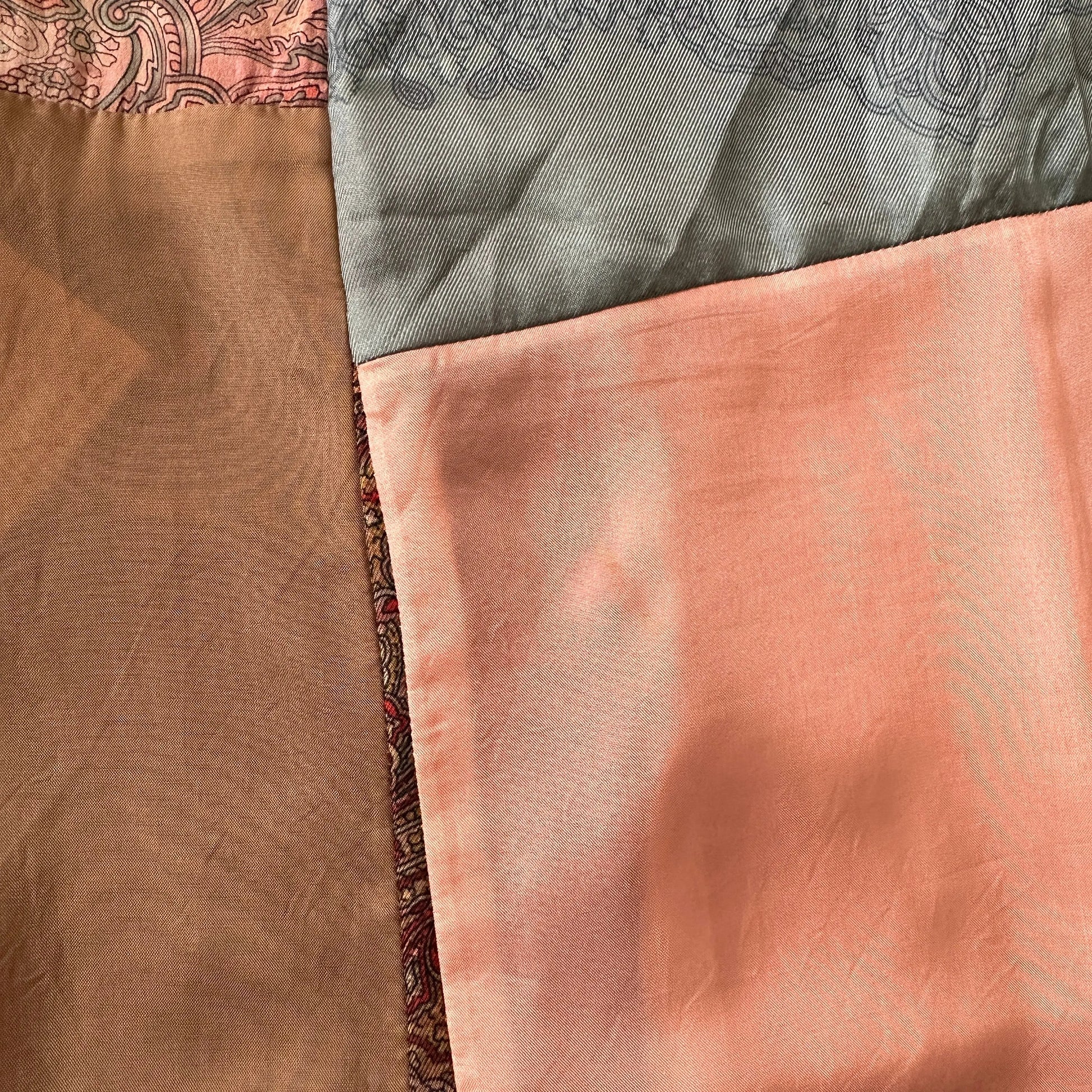 AW02 COMME des GARÇONS Tricot “Silk Patchwork” Skirt - 269archive
