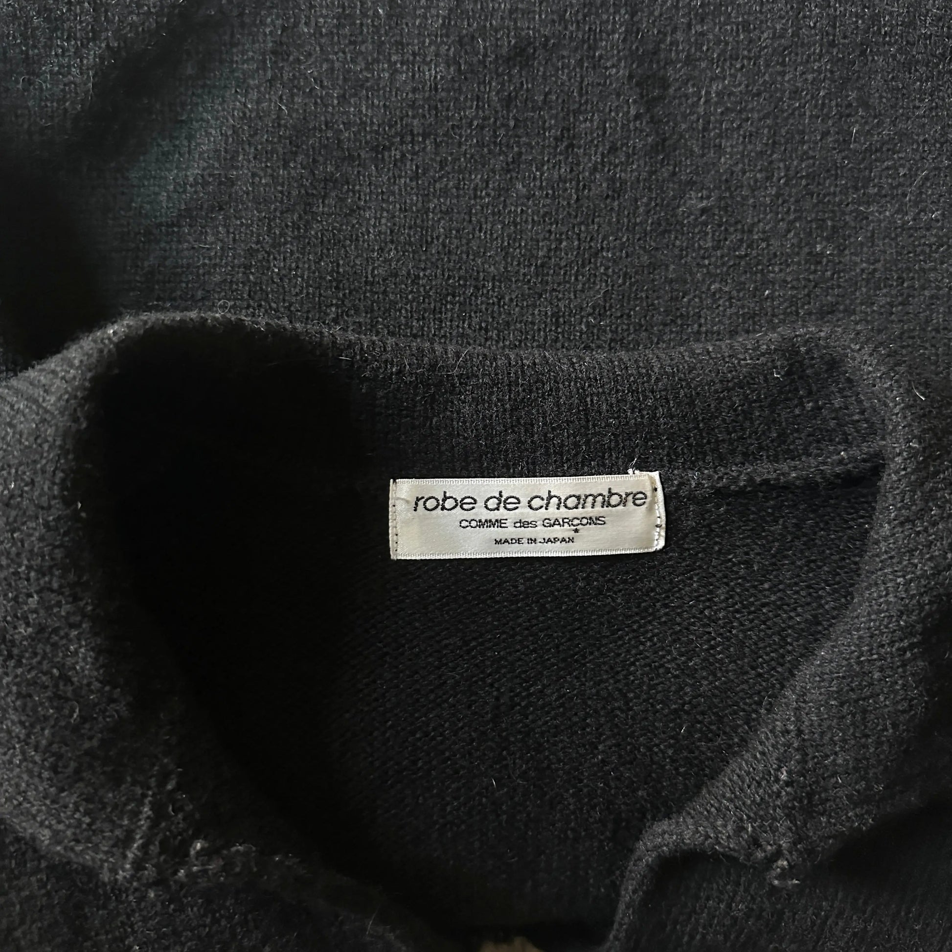 AW03 Comme des Garçons Robe de Chambre “Knot” Knitted Sweater - 269archive