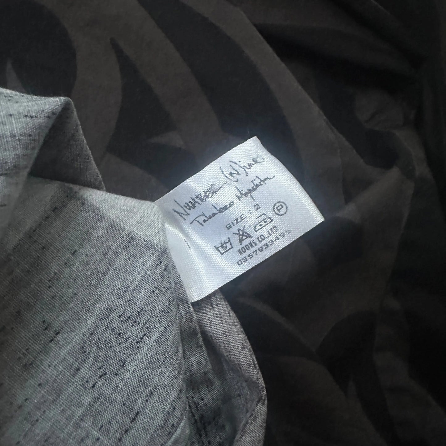AW04 Number (N)ine Japan Exclusive “Tribal Print” Button-Up - 269archive