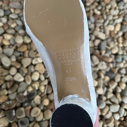 ‘Painted’ Concrete White Tabi Boots  Shoes 269archive