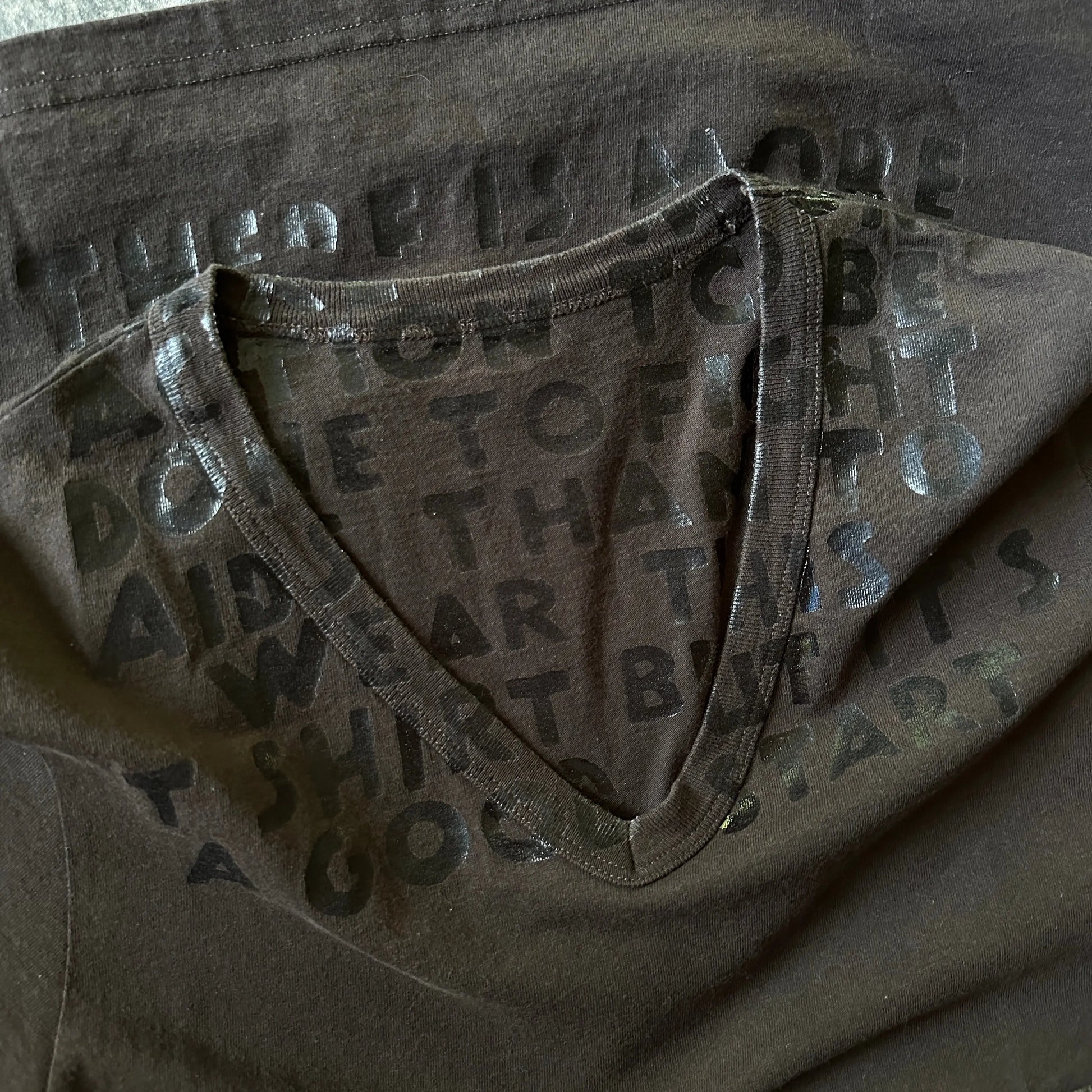 Maison Margiela “AIDS Awareness” Brown/Black Tee - 269archive