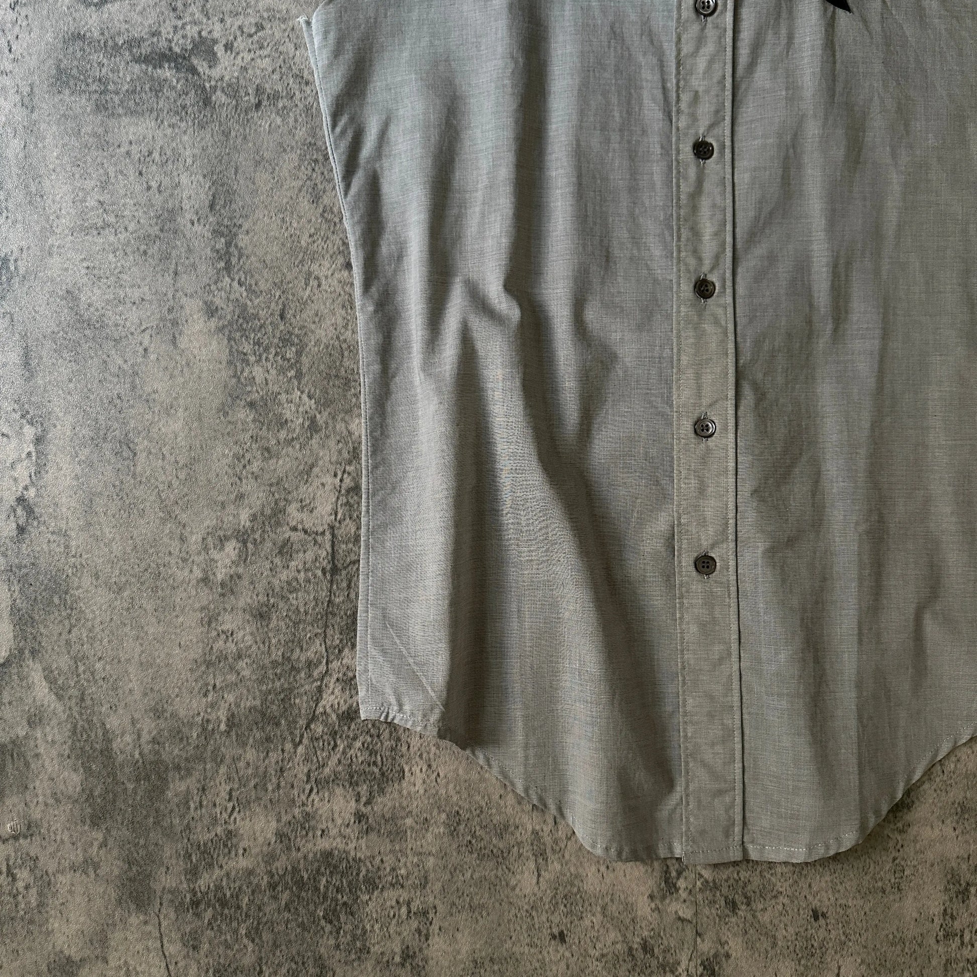 SS05 Raf Simons “History of the World” Cut-Off Shirt - 269archive