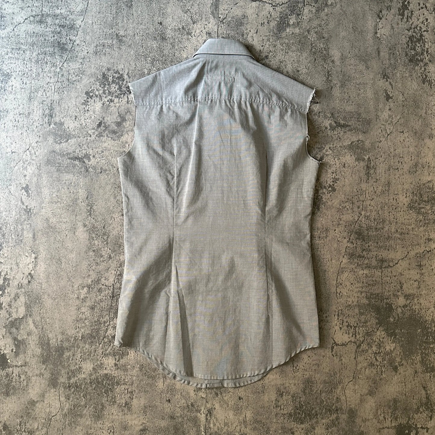 SS05 Raf Simons “History of the World” Cut-Off Shirt - 269archive