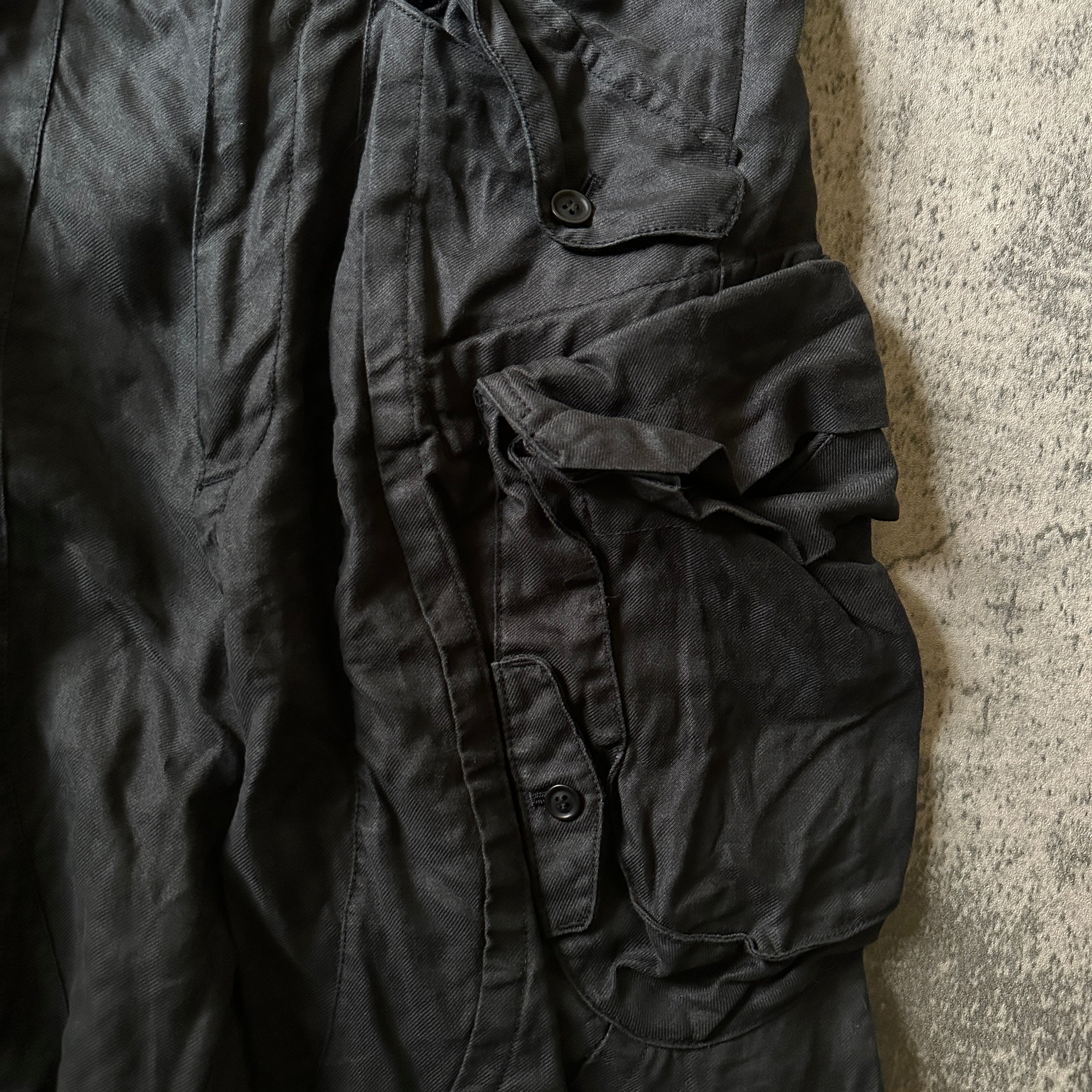 SS12 Julius_7 “Bumboo Twill” Gas Mask Cargo Shorts