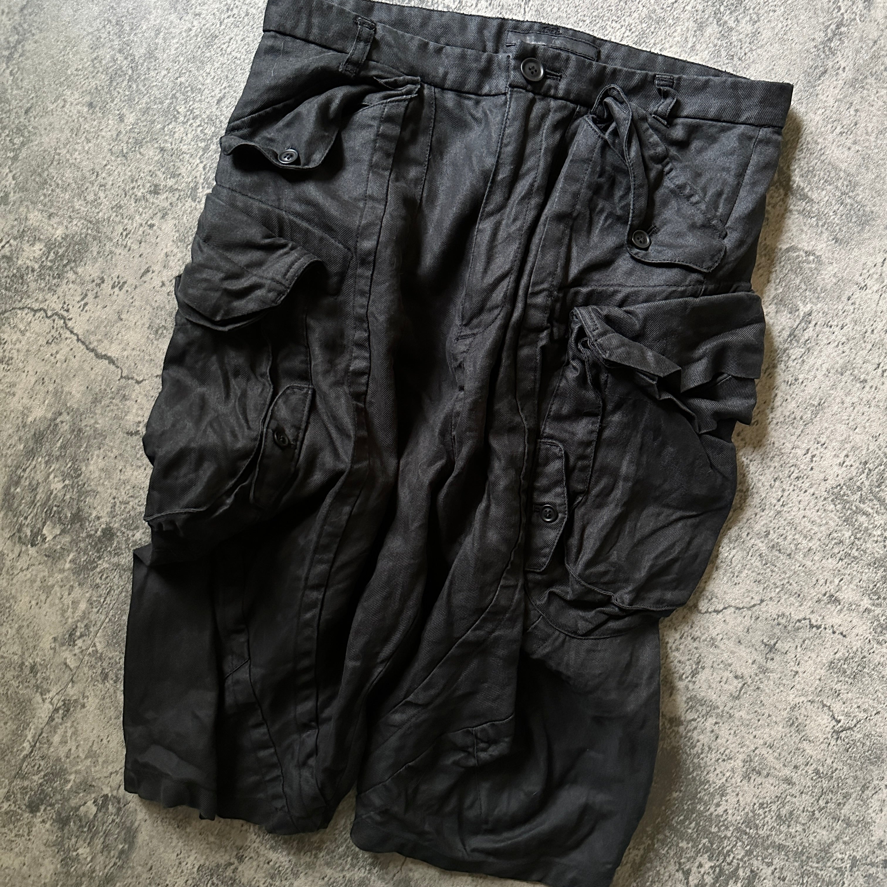 SS12 Julius_7 “Bumboo Twill” Gas Mask Cargo Shorts