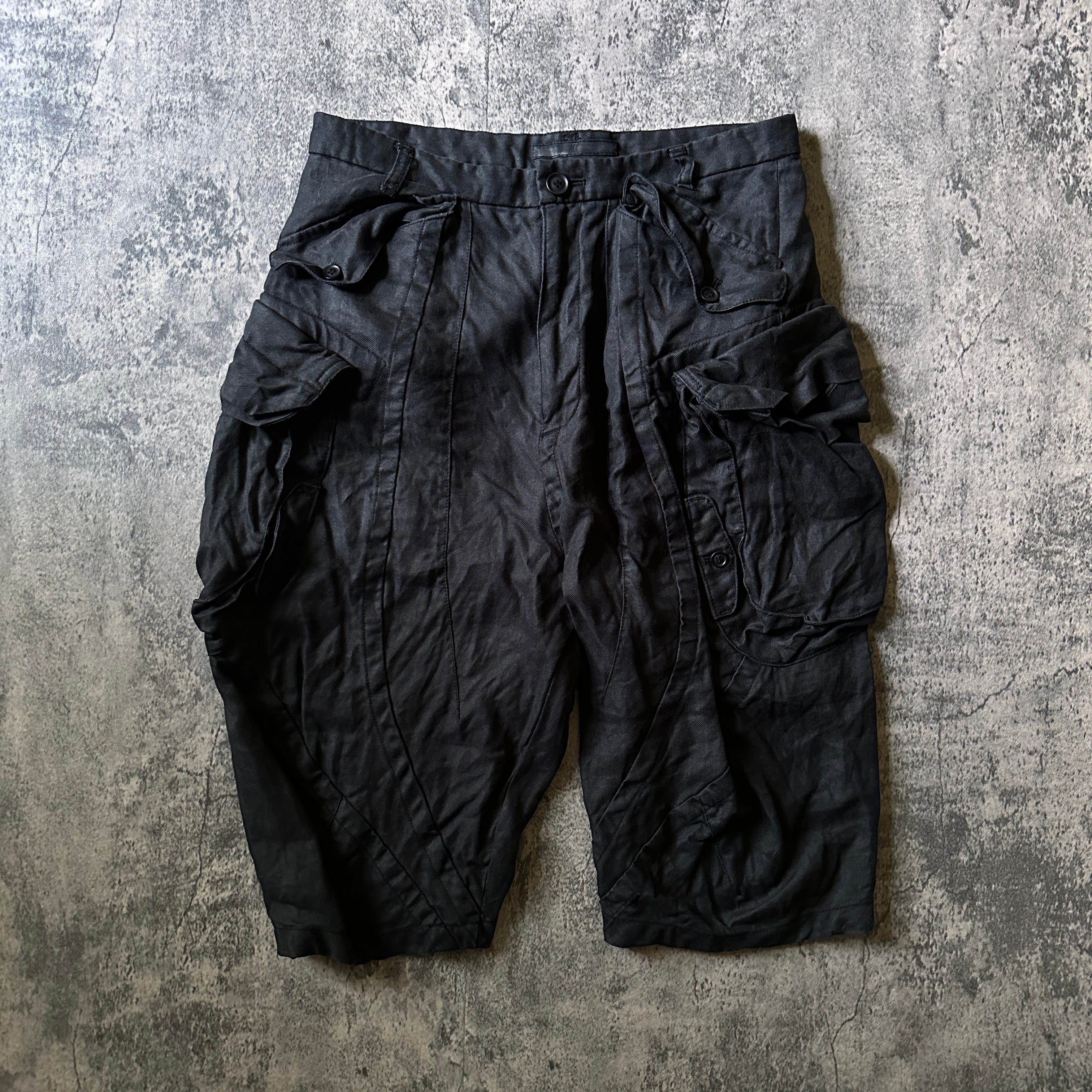 SS12 Julius_7 “Bumboo Twill” Gas Mask Cargo Shorts